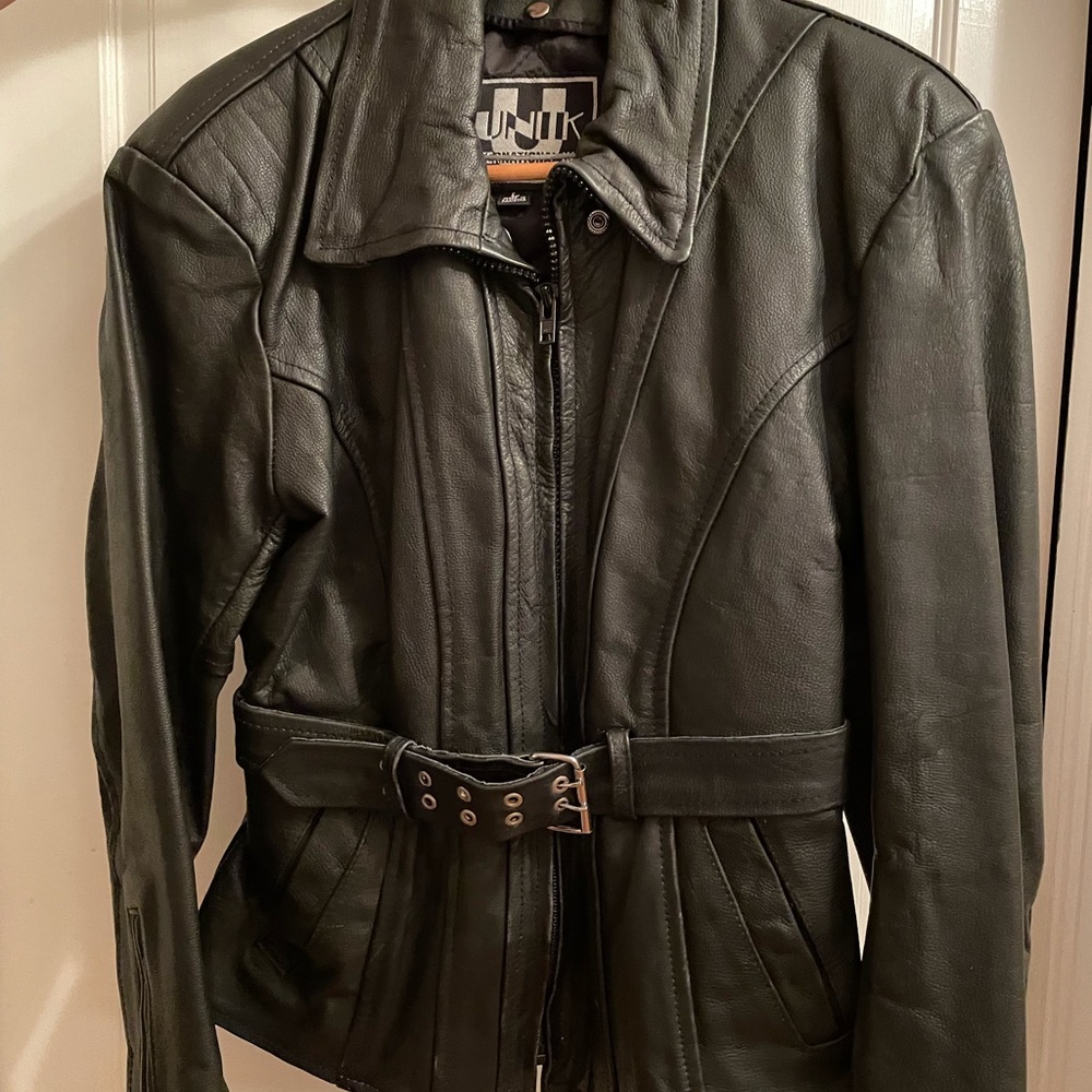 UNIK size large women’s heavy leather authentic motorcycle jacket vintage